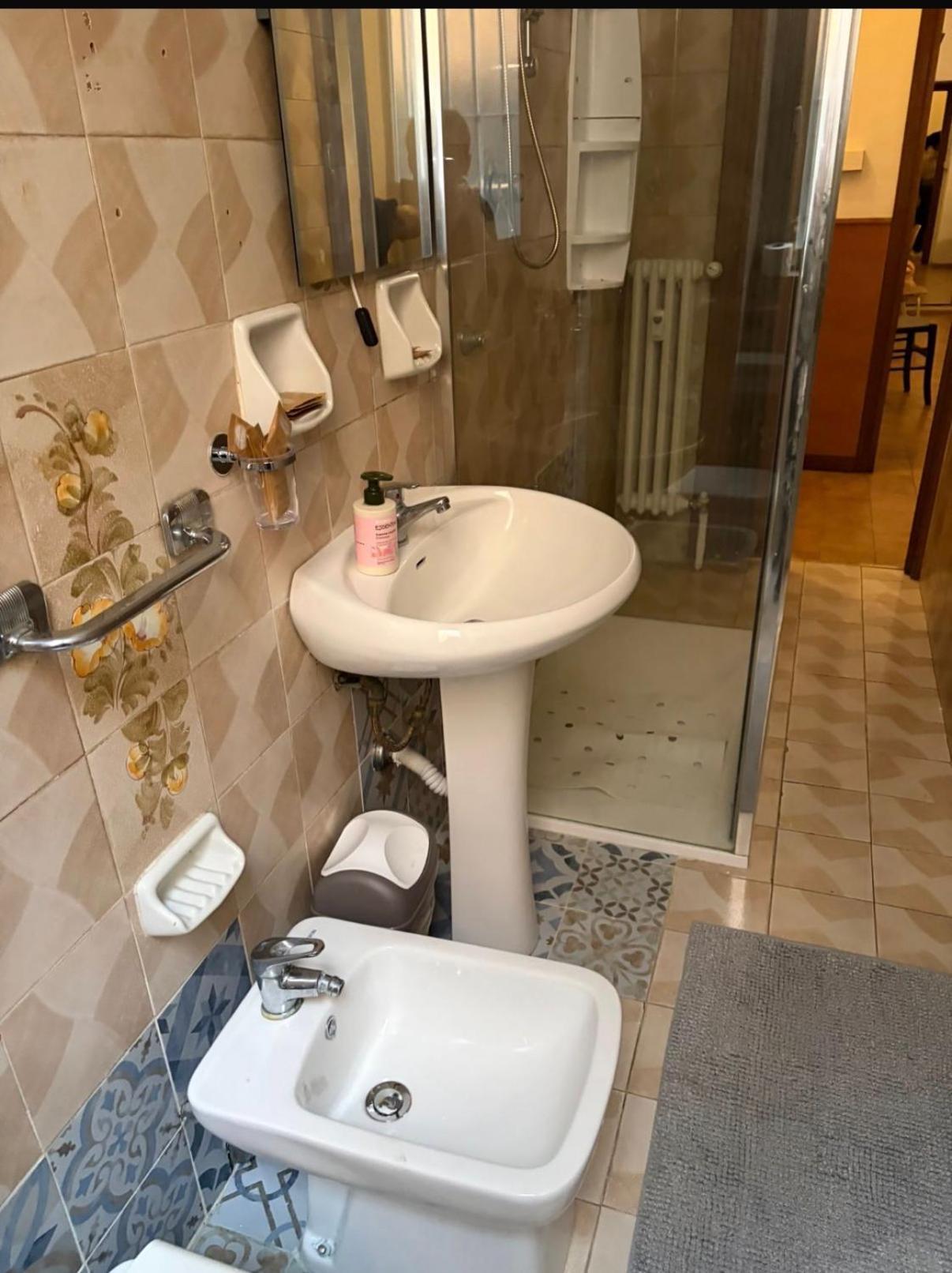 Lux Hotel Durante — Foto 2